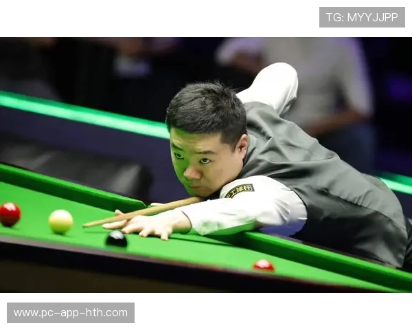 国际赛战况速报：丁俊晖强势晋级32强，小特复仇，肖国栋遭淘汰，丁俊晖资格赛