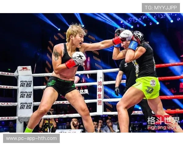 汪柯菡练习贴近式进攻，力量和速度同步提升