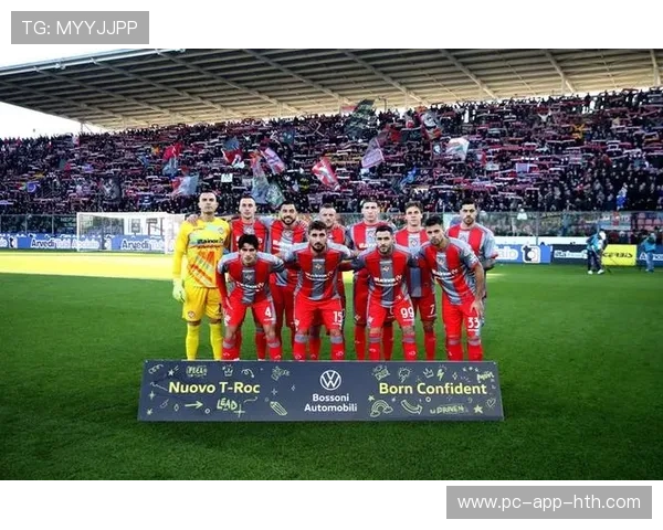 佛罗伦萨泰拉恰诺稳健支撑后场 佛罗伦萨泰拉恰诺稳健支撑后场