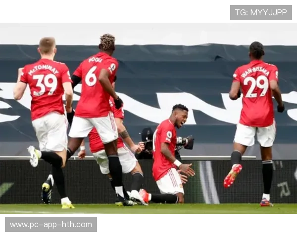 热刺外围远射威力十足，库卢切夫斯基劲射再破门